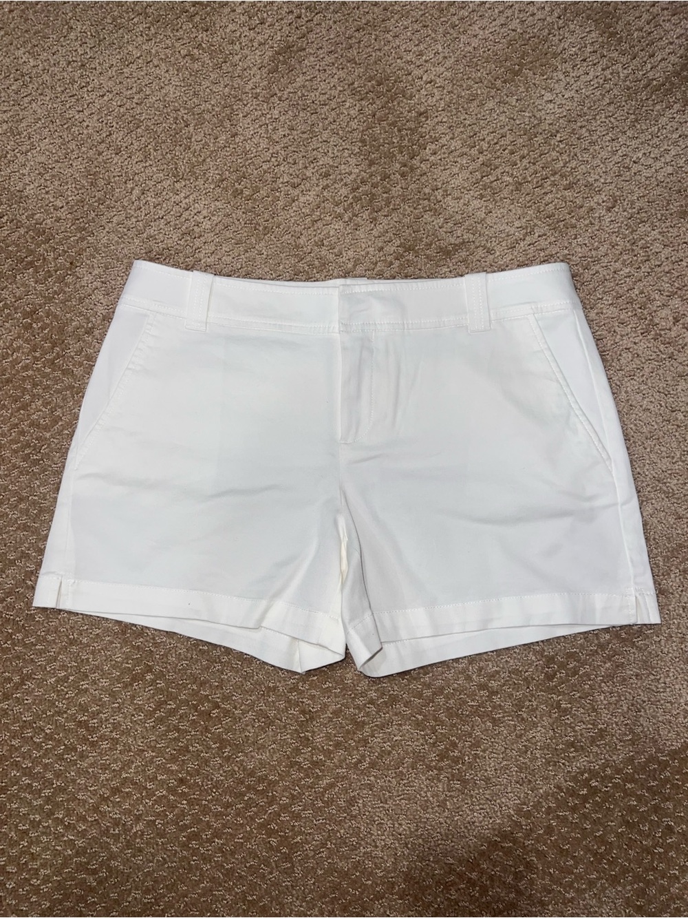 New York & Company White Women's Hampton 4” Shorts
